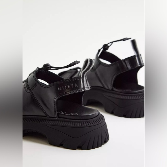 E8 By Miista Eunice Black Sandals EU 37 or 6.5 US NIB - Picture 3 of 16